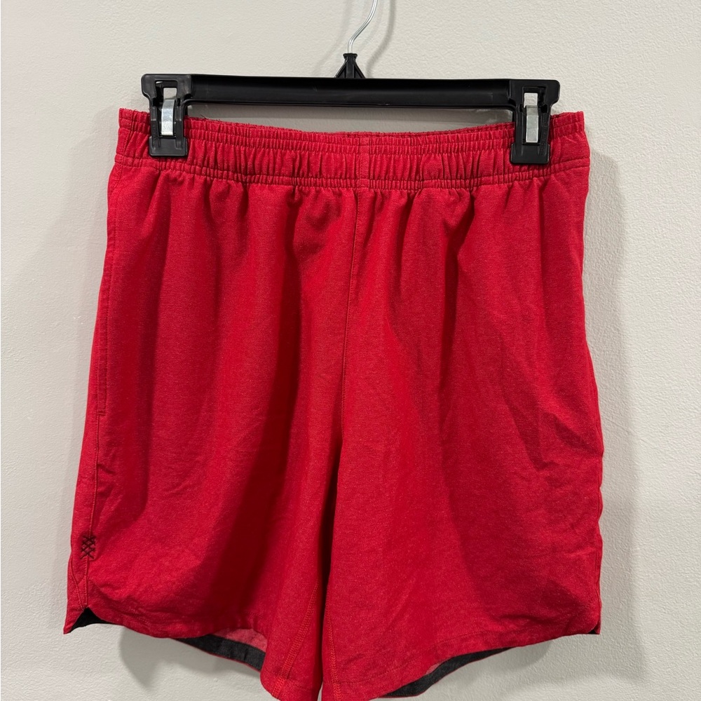 Rhone Red Athletic Shorts Size small